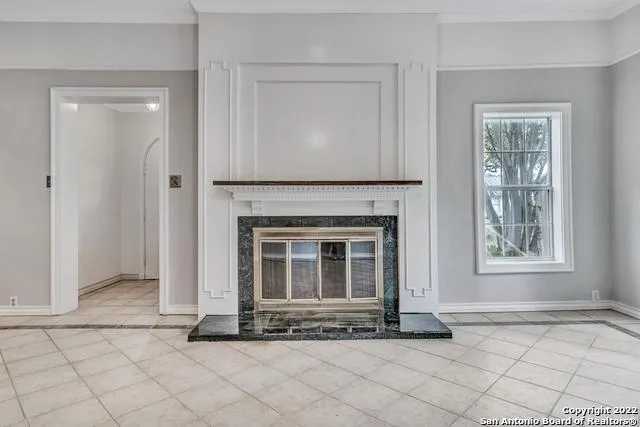 112 CLOVERLEAF AVE Alamo Heights, TX 78209