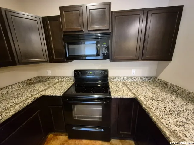 6309 Attucks Lane San Antonio, TX 78238