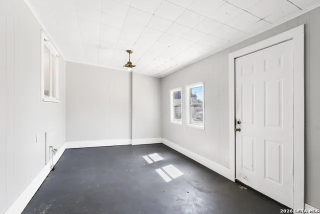 210 Dryden San Antonio, TX 78213