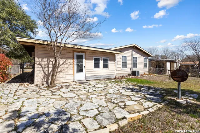 210 Dryden San Antonio, TX 78213