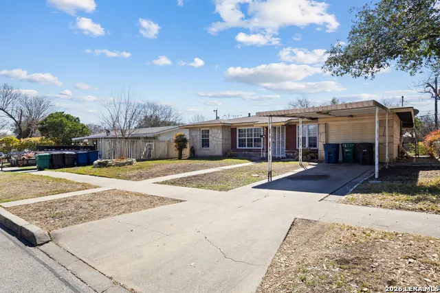 210 Dryden San Antonio, TX 78213