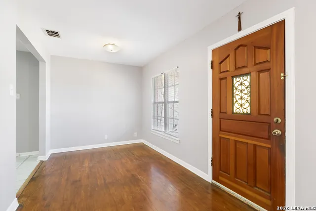 210 Dryden San Antonio, TX 78213