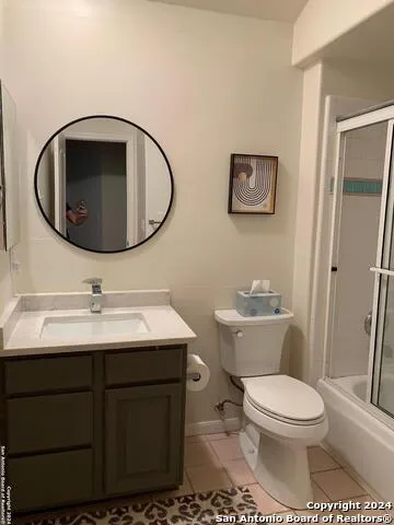 8763 PARK OLYMPIA Universal City, TX 78148