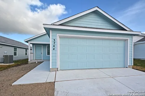 3744 AXIS HILL ST