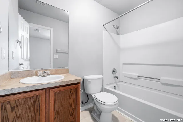 10302 LATELEAF OAK San Antonio, TX 78223