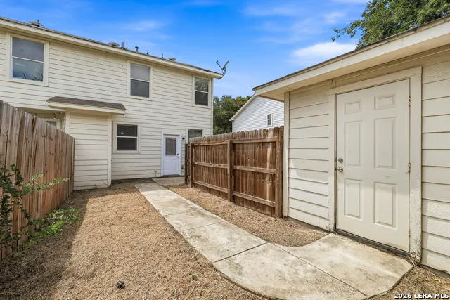 10302 LATELEAF OAK San Antonio, TX 78223