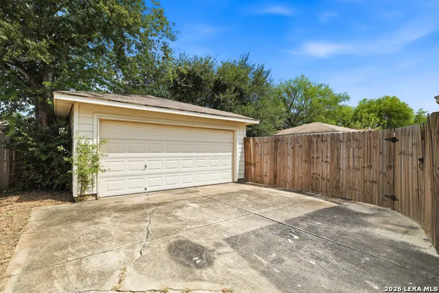 10302 LATELEAF OAK San Antonio, TX 78223