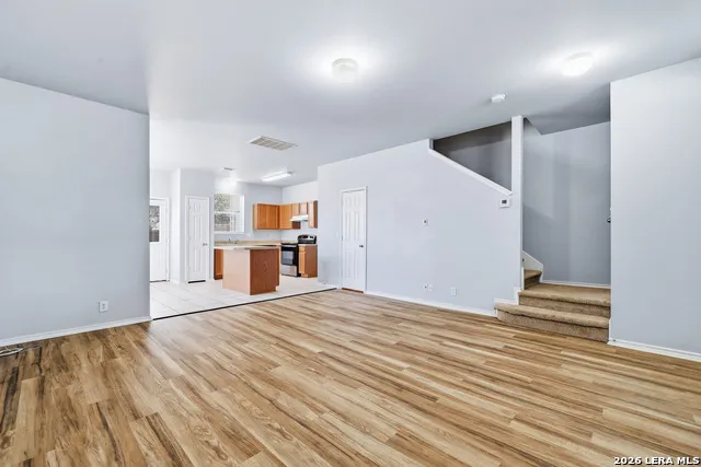 10302 LATELEAF OAK San Antonio, TX 78223