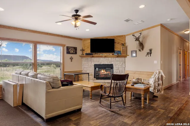 1801 KC 313 Junction, TX 76849