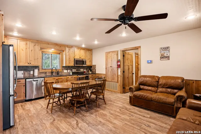 1801 KC 313 Junction, TX 76849