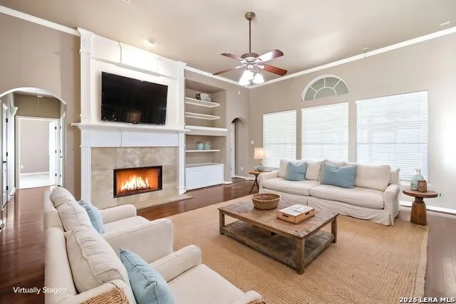 271 ROLLIN N RANCH RD Blanco, TX 78606