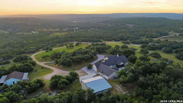 271 ROLLIN N RANCH RD Blanco, TX 78606