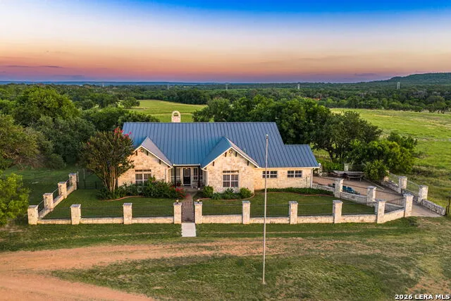 3841 W US HIGHWAY 290 Fredericksburg, TX 78624