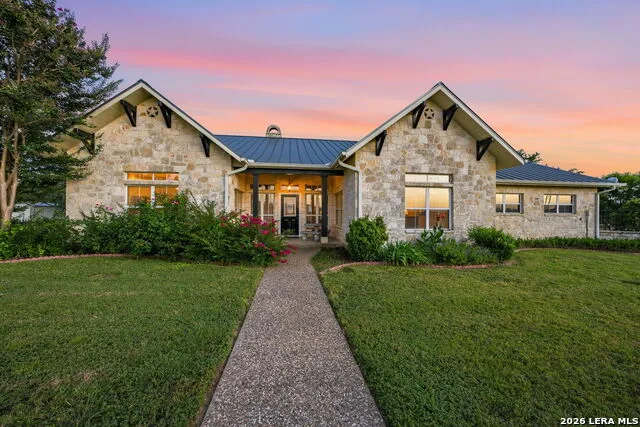 3841 W US HIGHWAY 290 Fredericksburg, TX 78624