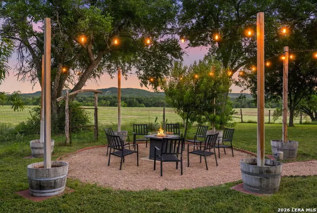 3841 W US HIGHWAY 290 Fredericksburg, TX 78624