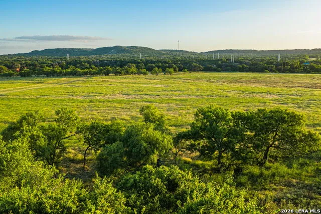 3841 W US HIGHWAY 290 Fredericksburg, TX 78624