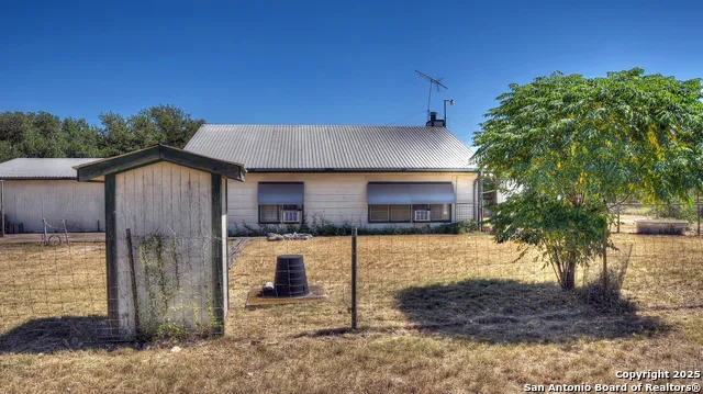 227 Mitchell Ranch Road Camp Wood, TX 78833