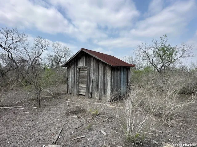 306 Cr 305 Tilden, TX 78072