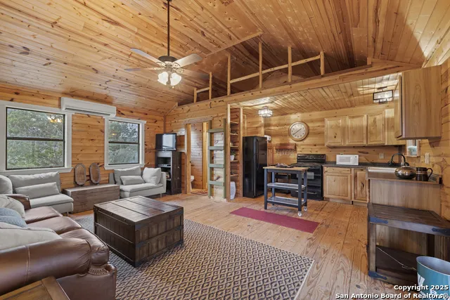 256 Persimmon Point Mason, TX 76856
