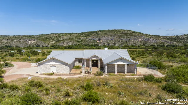 256 Persimmon Point Mason, TX 76856