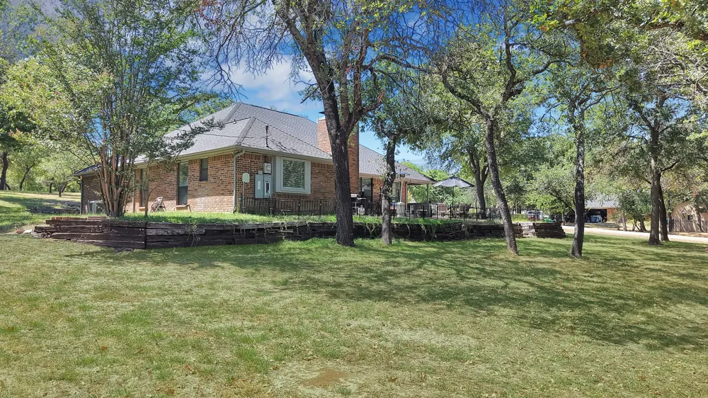 113 Cottonwood Court Hudson Oaks, TX 76087