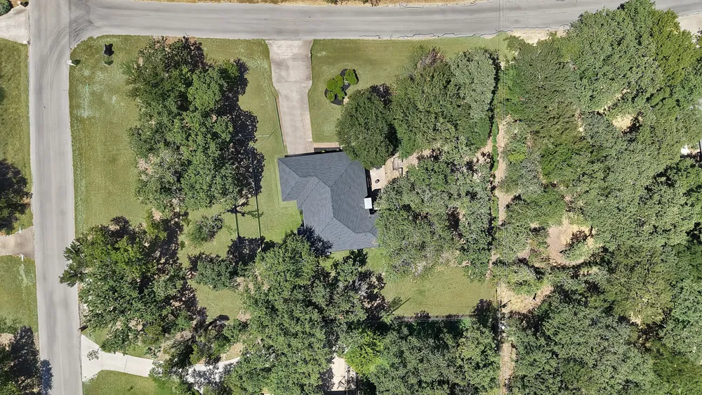 113 Cottonwood Court Hudson Oaks, TX 76087
