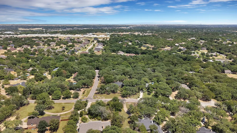 113 Cottonwood Court Hudson Oaks, TX 76087