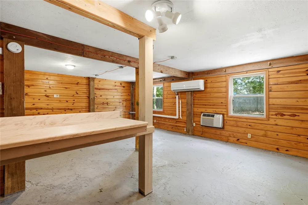 100361 4469 ROAD Gore, OK 74435