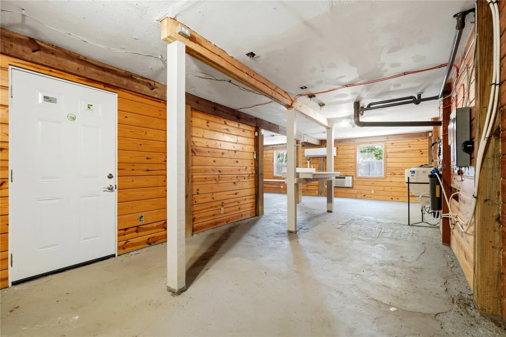 100361 4469 ROAD Gore, OK 74435