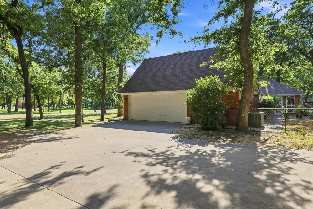 11952 Woodlands Circle Kingston, OK 73439