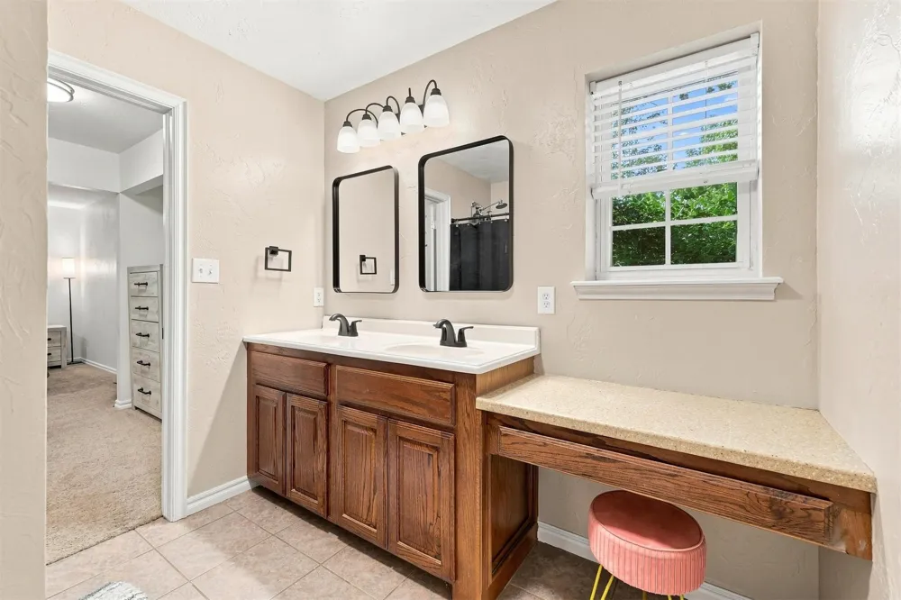 11952 Woodlands Circle Kingston, OK 73439