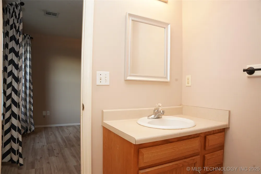 1907 Chambers Avenue Claremore, OK 74017