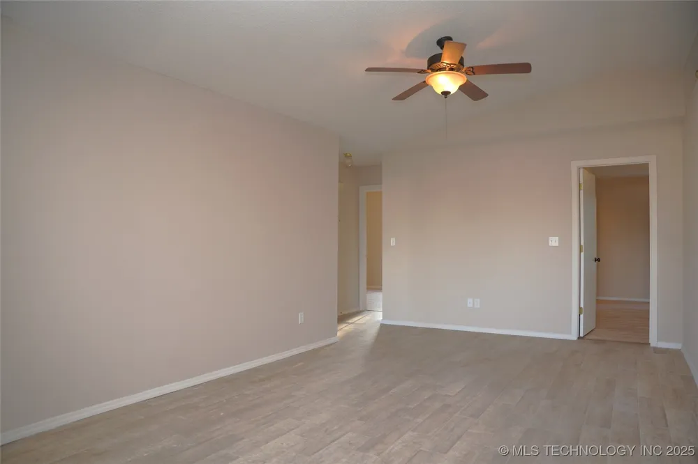 1907 Chambers Avenue Claremore, OK 74017