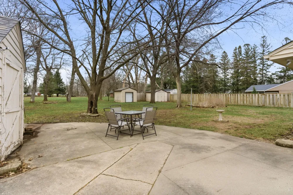 2304 15th Avenue SW Austin, MN 55912