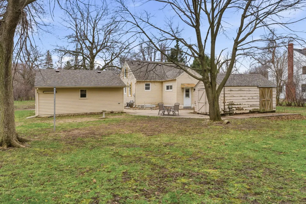 2304 15th Avenue SW Austin, MN 55912