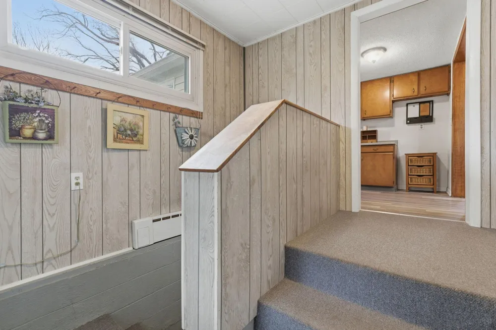 2304 15th Avenue SW Austin, MN 55912
