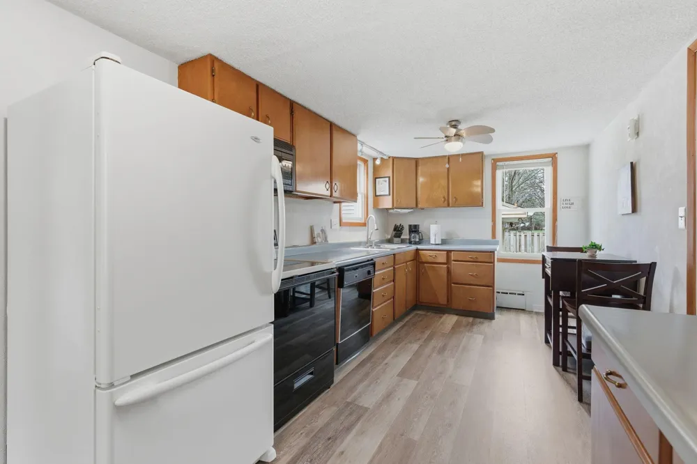 2304 15th Avenue SW Austin, MN 55912
