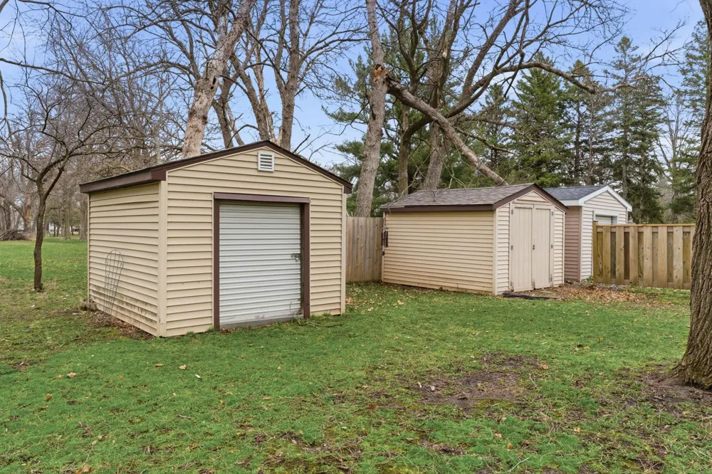 2304 15th Avenue SW Austin, MN 55912