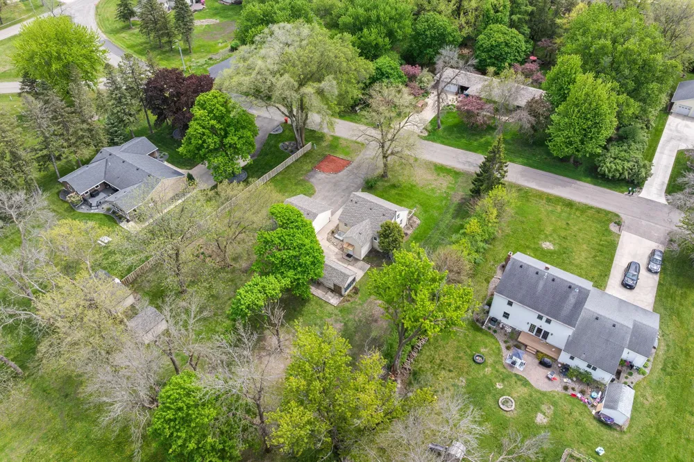 2304 15th Avenue SW Austin, MN 55912