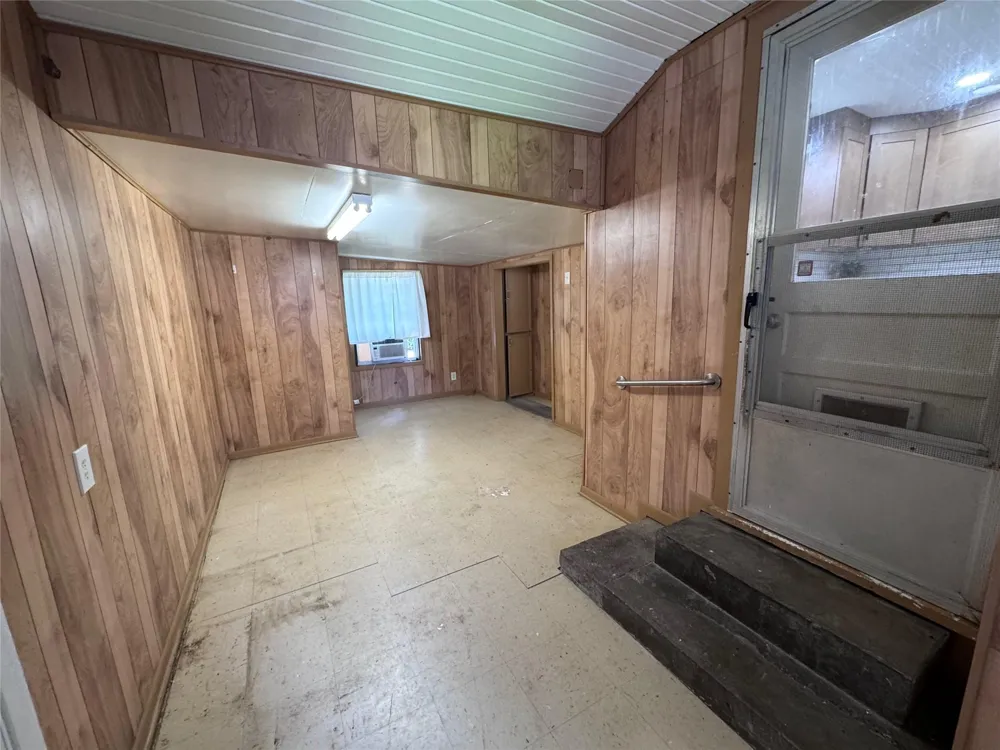 7903 Church Street Needville, TX 77461