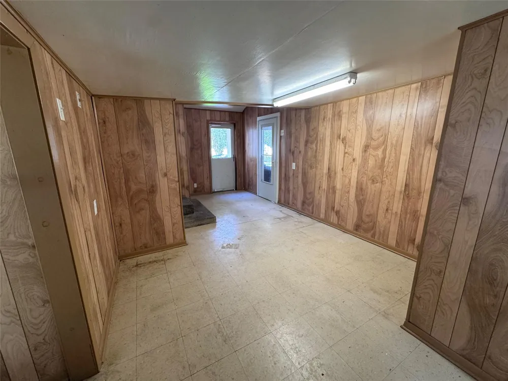 7903 Church Street Needville, TX 77461