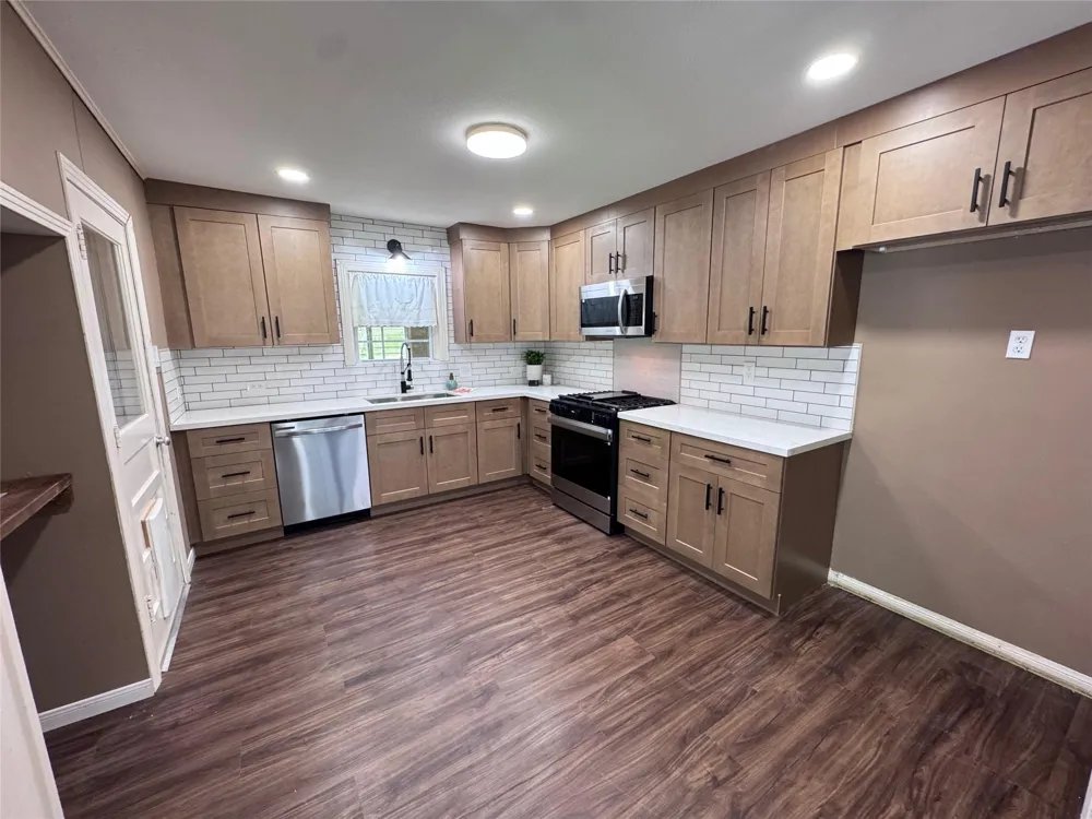 7903 Church Street Needville, TX 77461