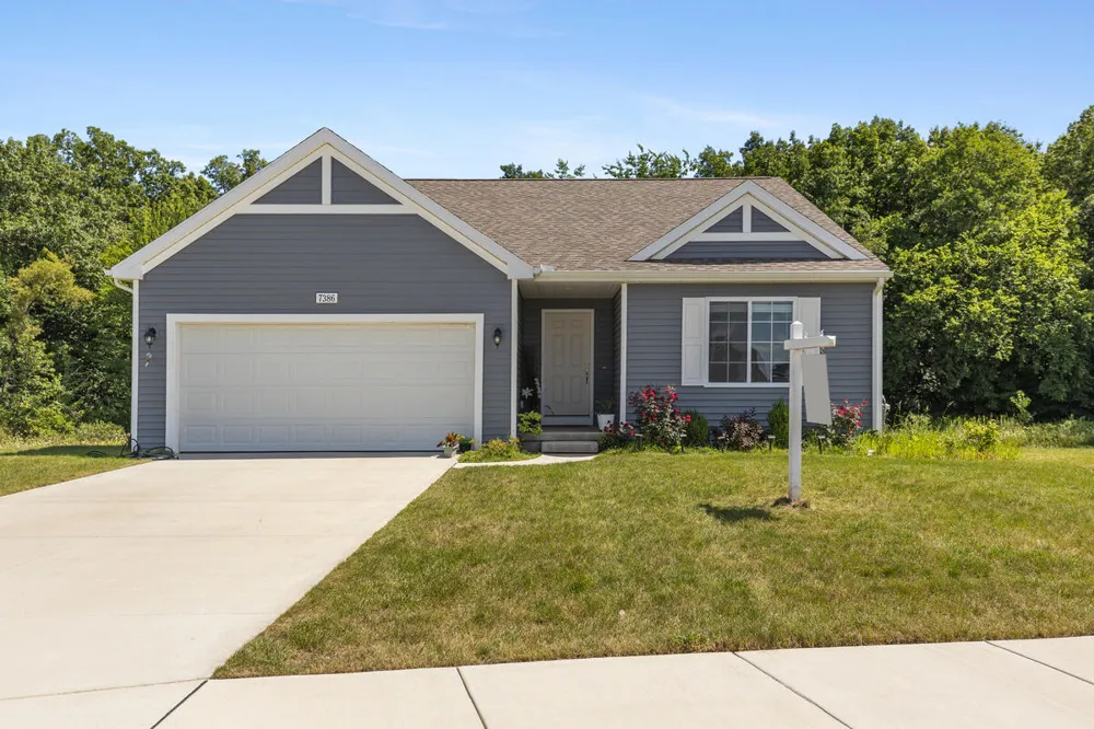7386 Bramling Drive SE Caledonia, MI 49316
