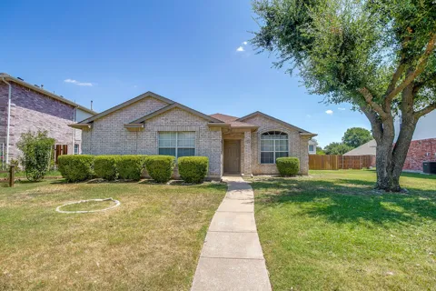 924 Thistle Circle