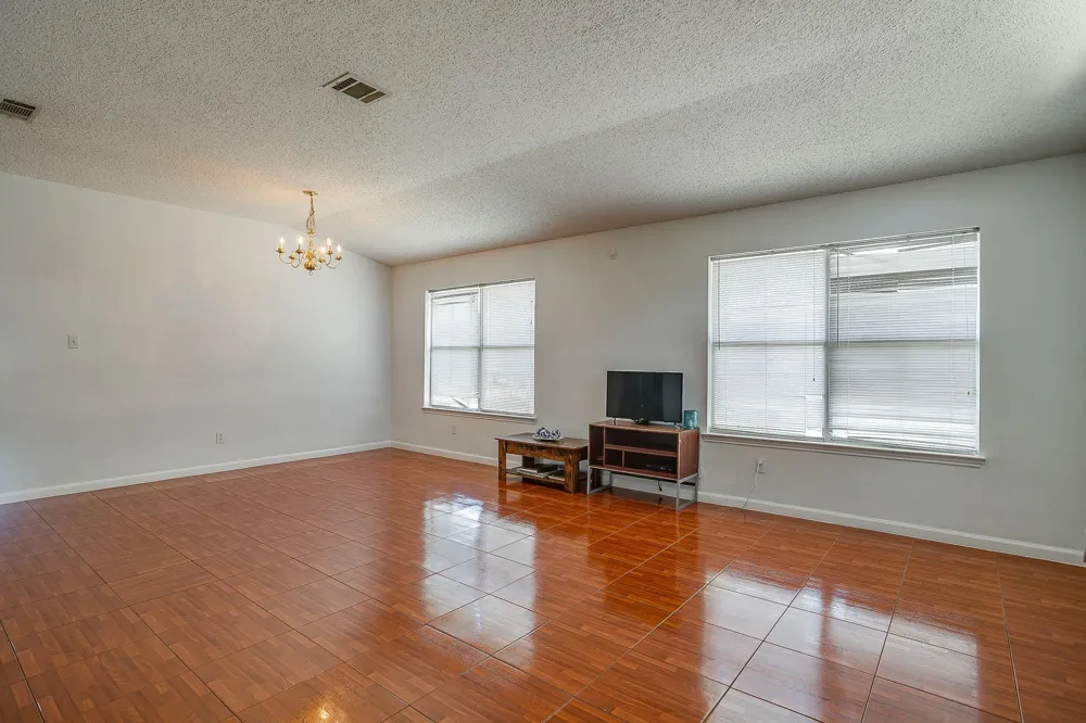 924 Thistle Circle Allen, TX 75002