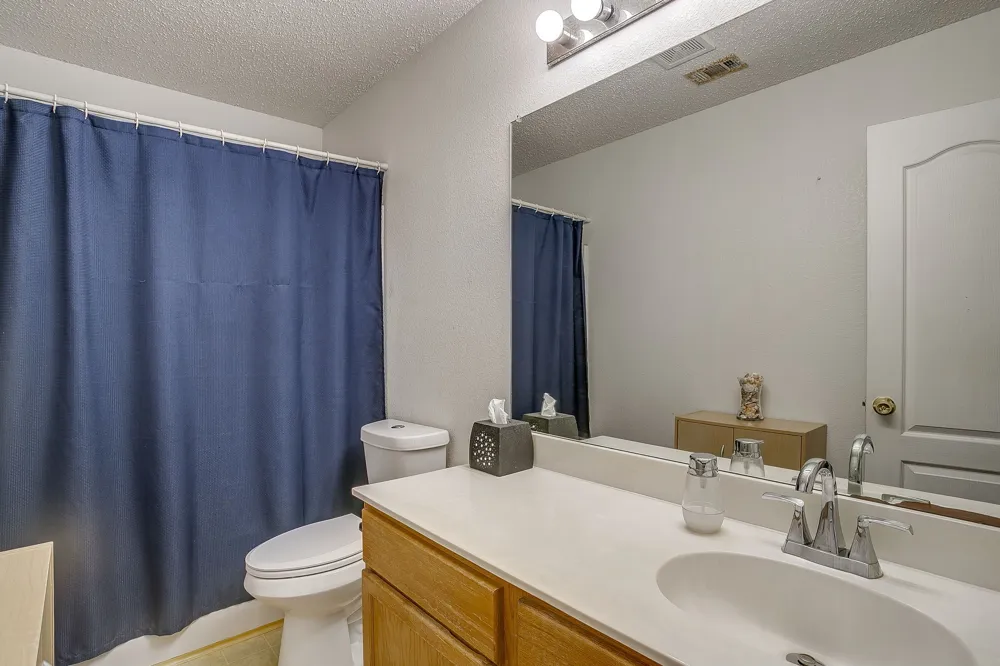 924 Thistle Circle Allen, TX 75002