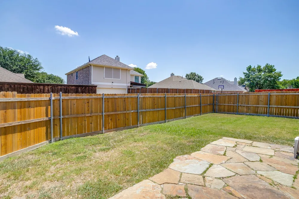 924 Thistle Circle Allen, TX 75002