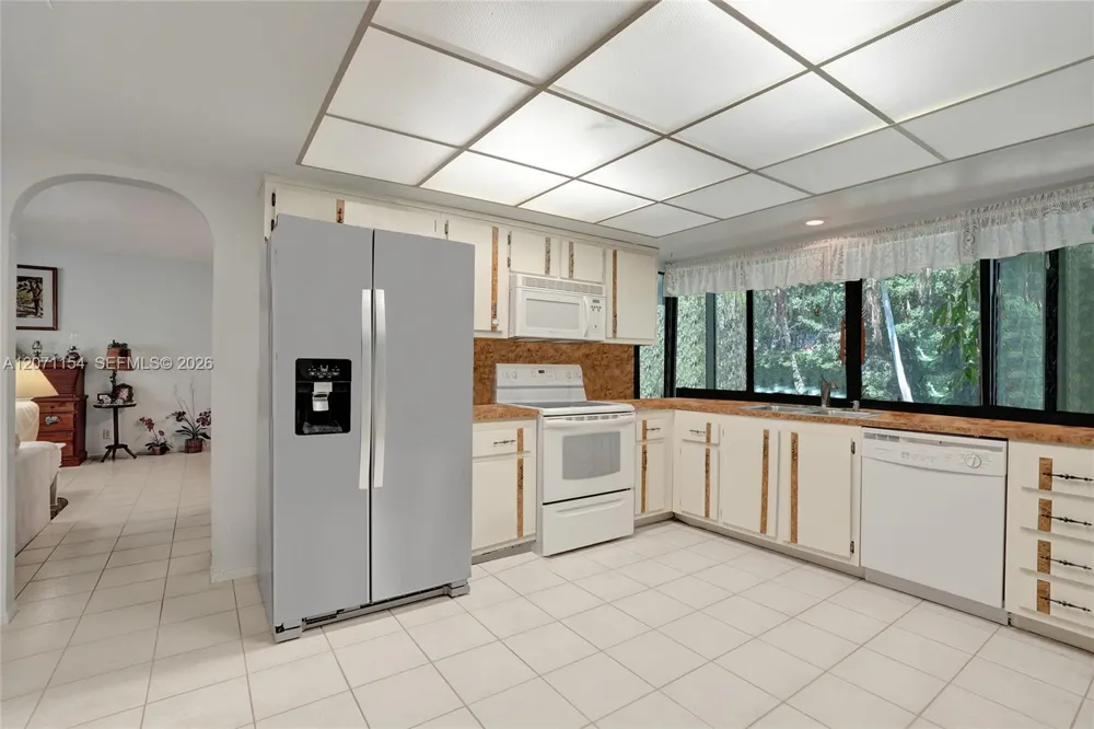 5321 SW 90th Ave Cooper City, FL 33328