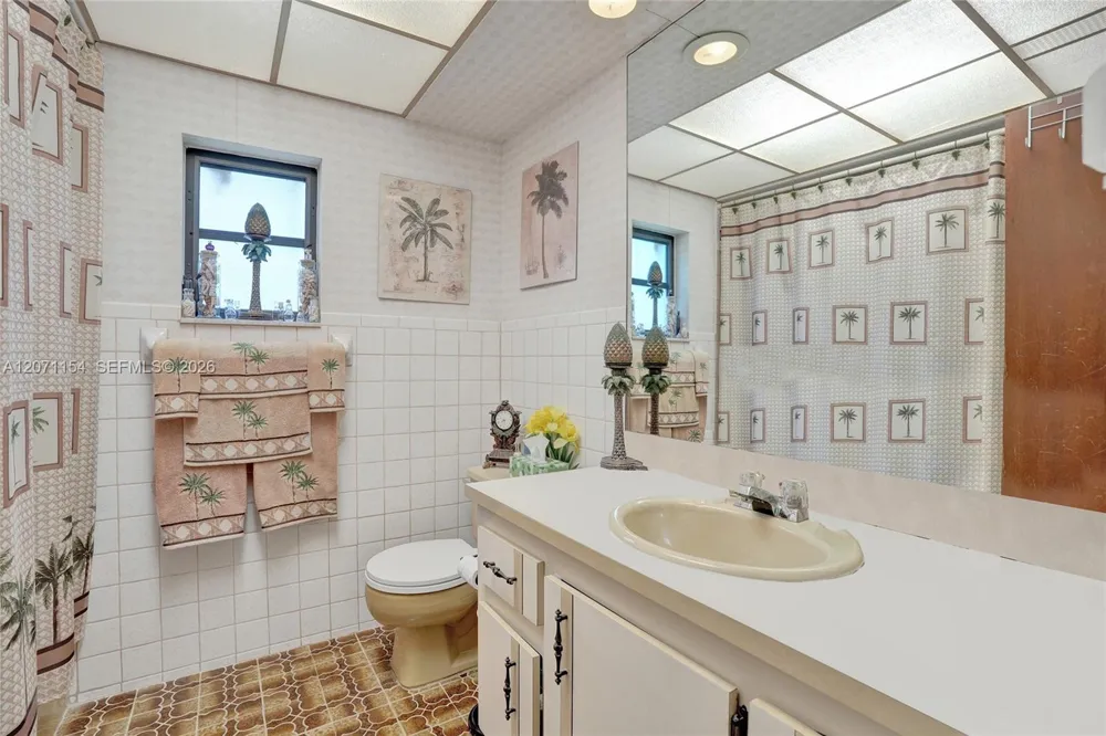 5321 SW 90th Ave Cooper City, FL 33328