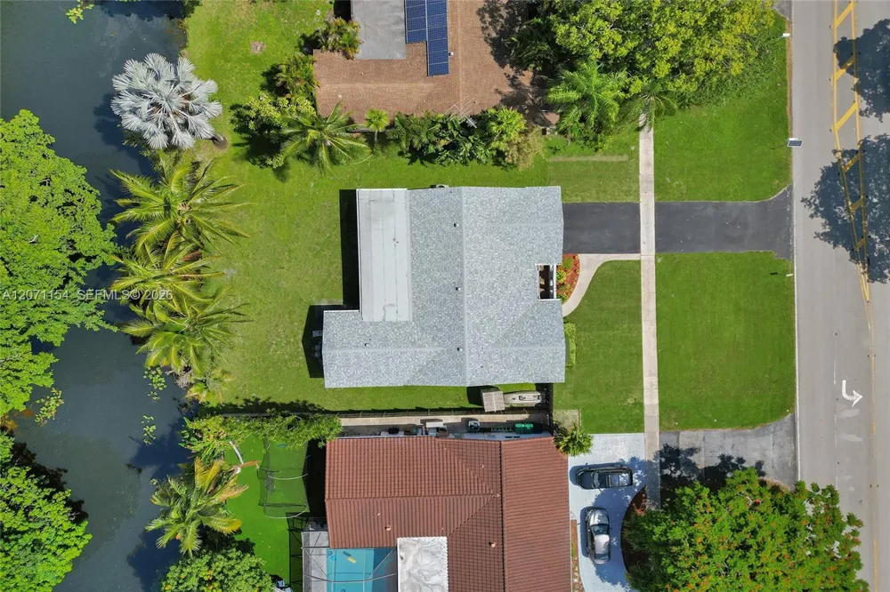 5321 SW 90th Ave Cooper City, FL 33328